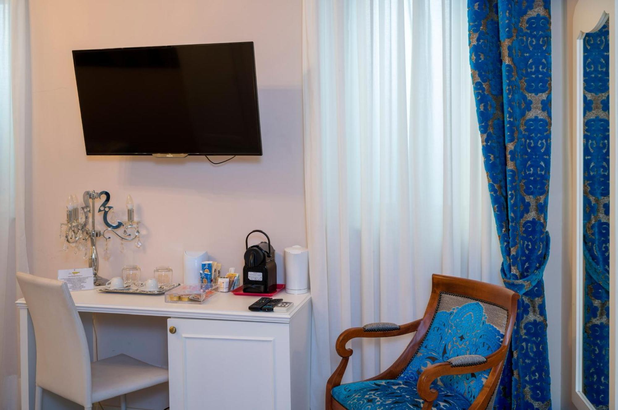 טאורמינה Porta Di Mezzo Luxury Suites & Rooms מראה חיצוני תמונה