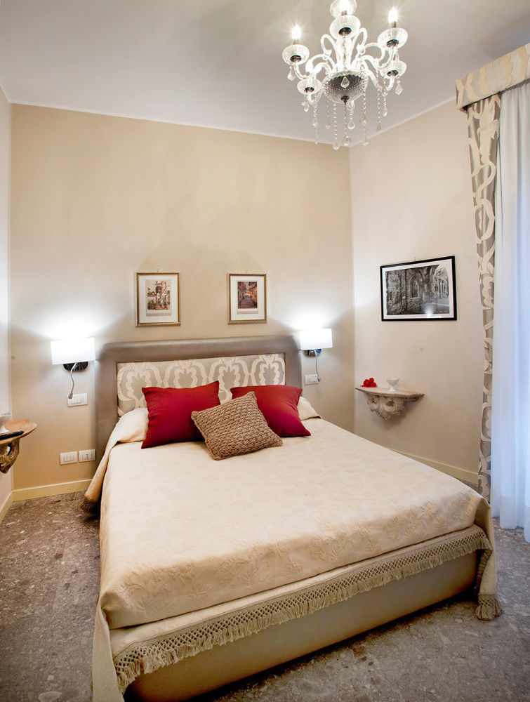 טאורמינה Porta Di Mezzo Luxury Suites & Rooms מראה חיצוני תמונה